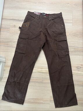 Wrangler Dark Brown Men's Cargo Pants with Utility Pockets